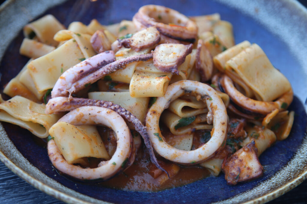 Petrinos Traditional Aegean Cuisine Milos_Food