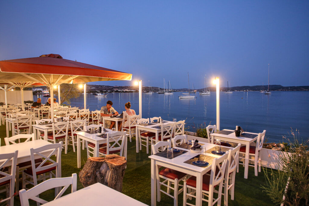 Petrinos Traditional Aegean Cuisine Milos